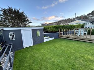 Photo 29- click for photo gallery